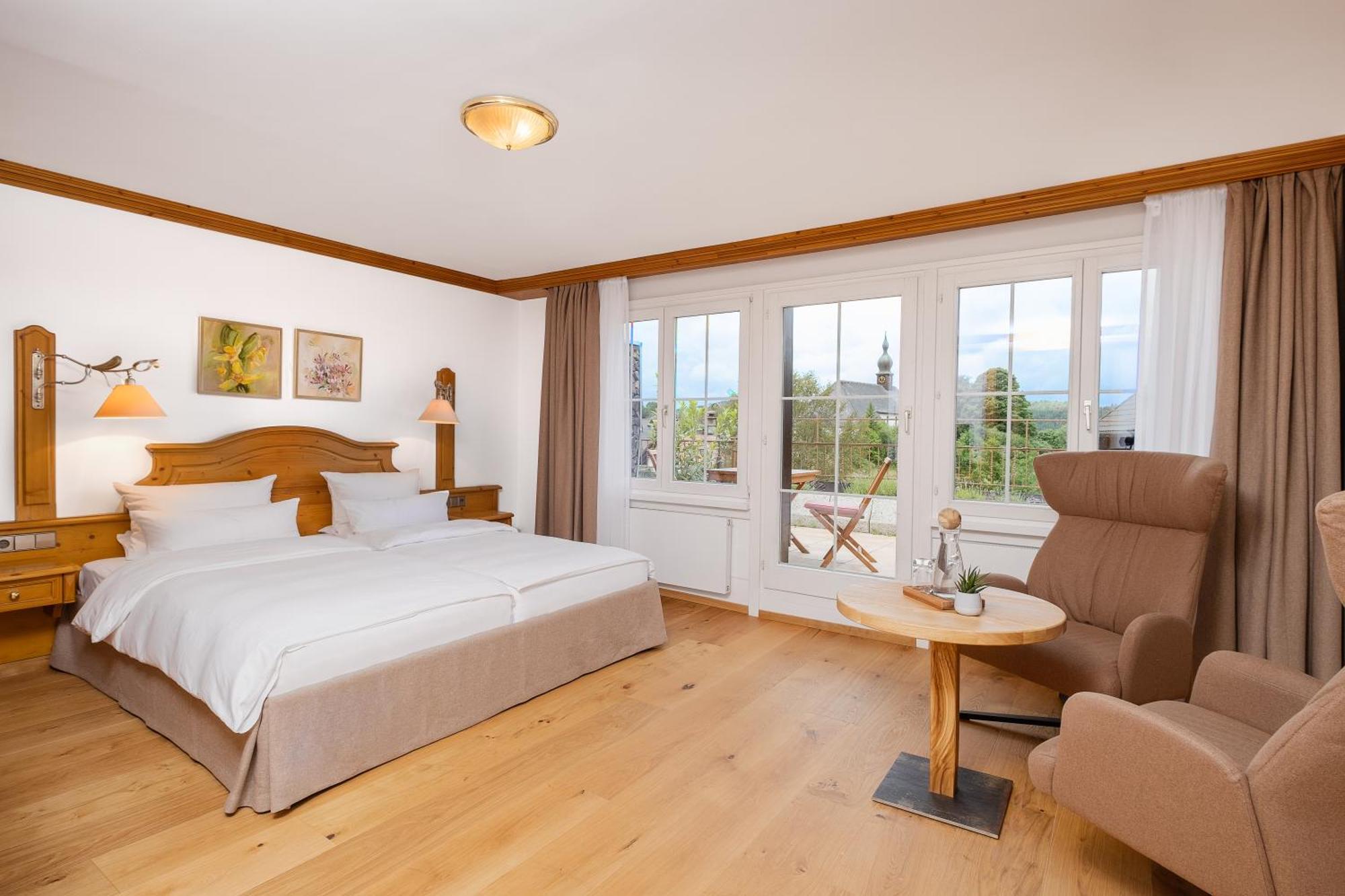 Adler Haeusern Gourmet & Spa Hotel Exterior foto