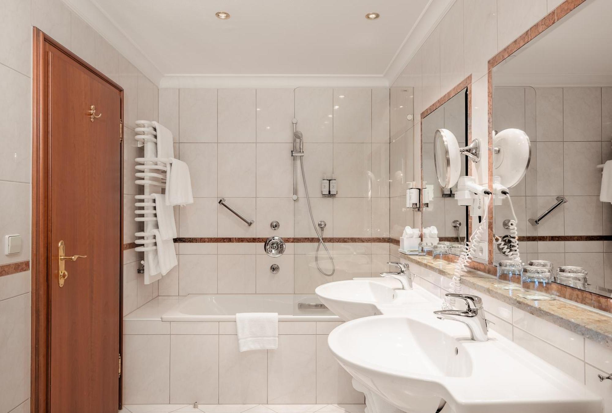 Adler Haeusern Gourmet & Spa Hotel Cameră foto