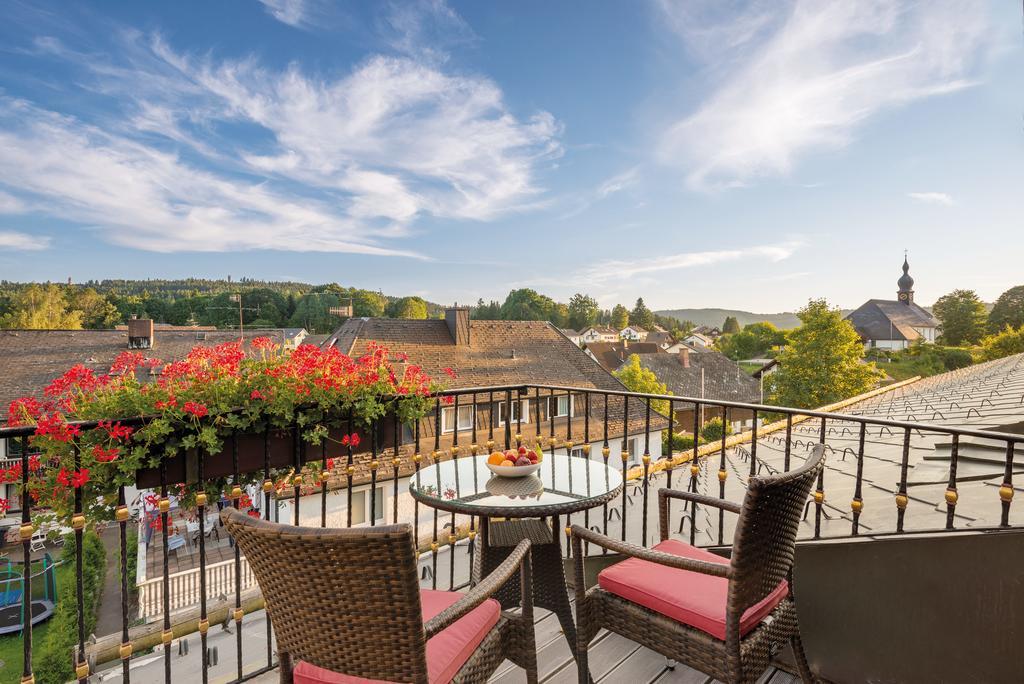 Adler Haeusern Gourmet & Spa Hotel Exterior foto