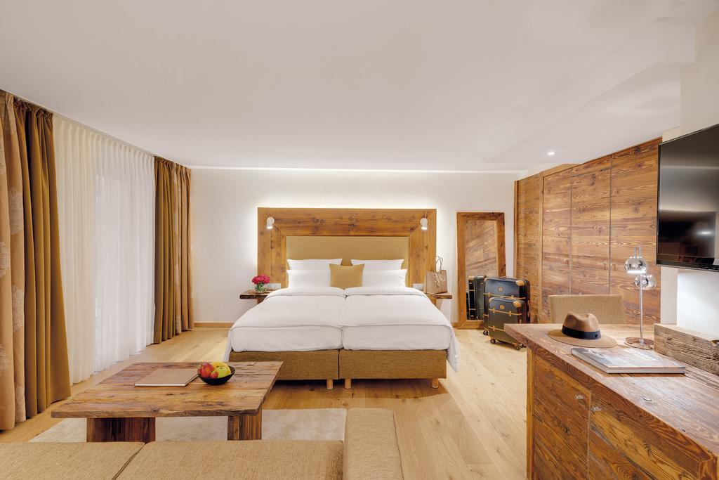 Adler Haeusern Gourmet & Spa Hotel Exterior foto