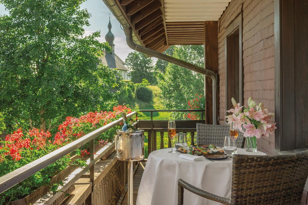 Adler Haeusern Gourmet & Spa Hotel Exterior foto