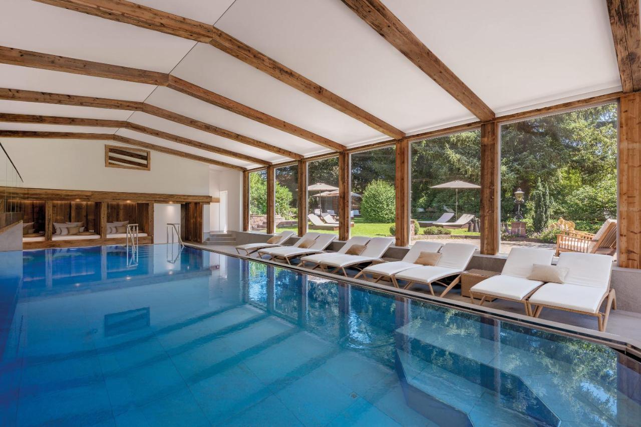 Adler Haeusern Gourmet & Spa Hotel Exterior foto